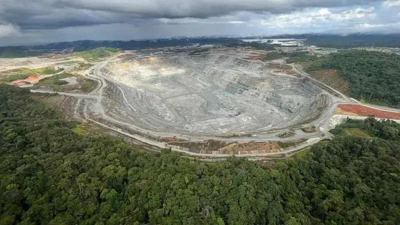 Canadian firm blames Panama for closure of copper mine