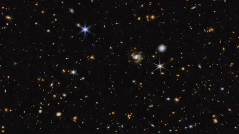 Stunning new image captures never-seen-before galaxies dazzling like diamonds