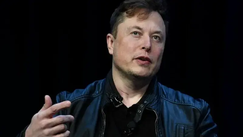 Musk says he'll be Twitter CEO until a replacement is found