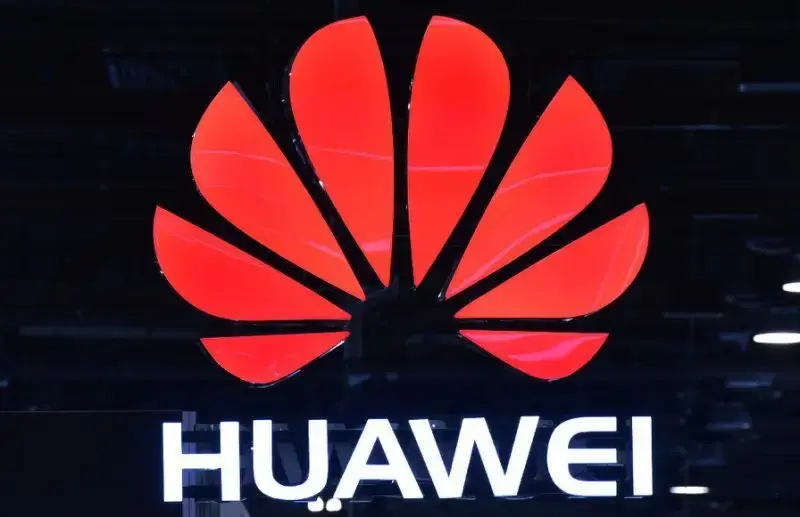 Huawei to sell more patent incomes than it brings