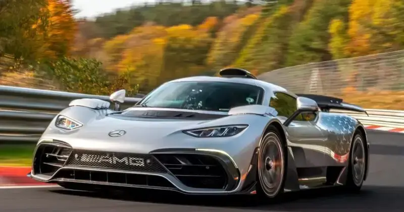 WATCH: Mercedes smash Nordschleife record with F1-engined road car