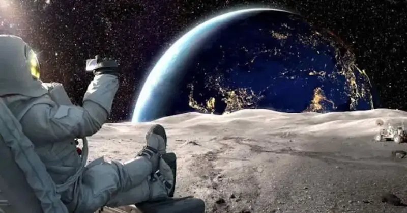 NASA predicts that by 2030, people will be living and working on the moon.