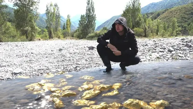Where to Look for Gold in Rivers & Creeks