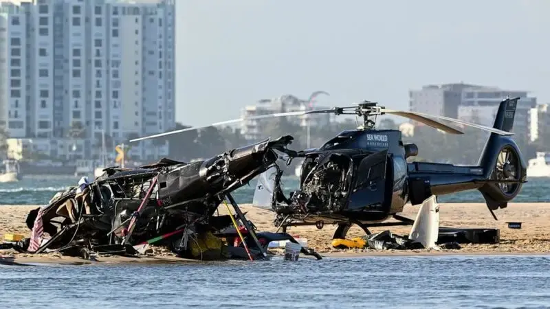 Helicopters collide over Australian beach, 4 passengers dead