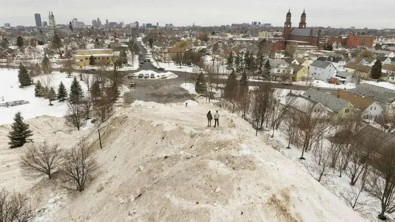 NYU to review Buffalo's blizzard response after storm leaves 39 dead