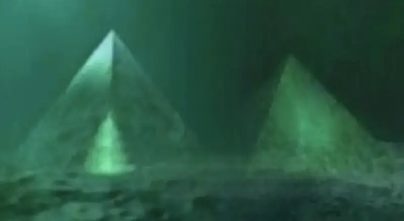 Two giant crystal pyramids found in the center of the Bermuda Triangle