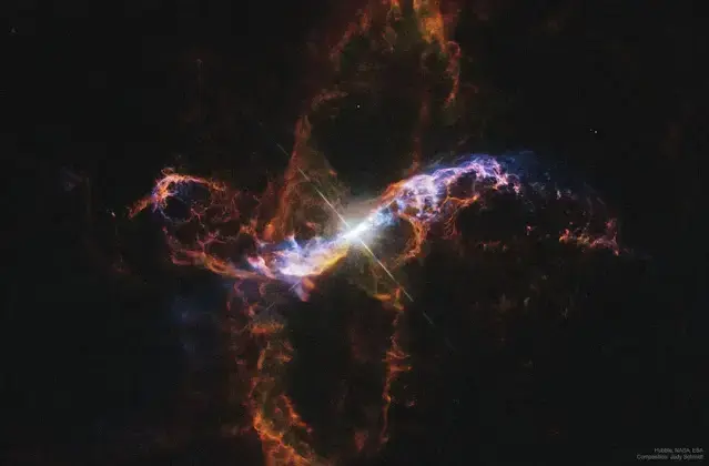 This Breathtaking Image Is a Real Photo of Two Stars Destroying Each Other
