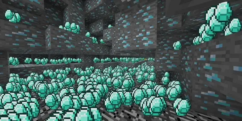 Minecraft Player Finds 20 Vein Of Diamonds, Sparks Debate About World Record