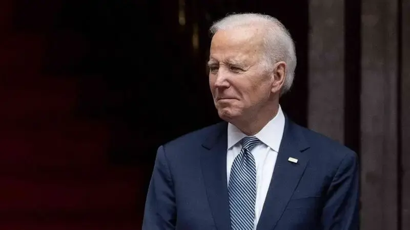 How does the Biden classified documents matter compare to Trump's?