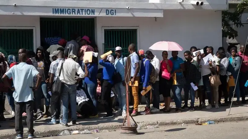Haitians seizing on legal path to US rush to secure passport