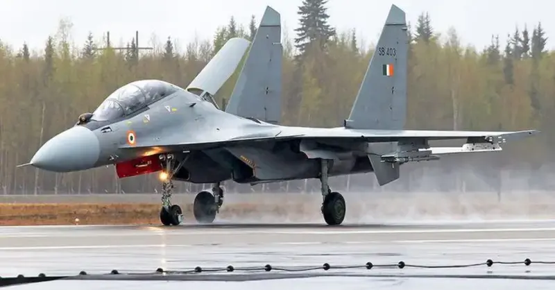 The Israeli X-ɡᴜагd fiber optic towed deсoу system will reportedly be installed on the Indian Su-30MKI, as reported by several sources