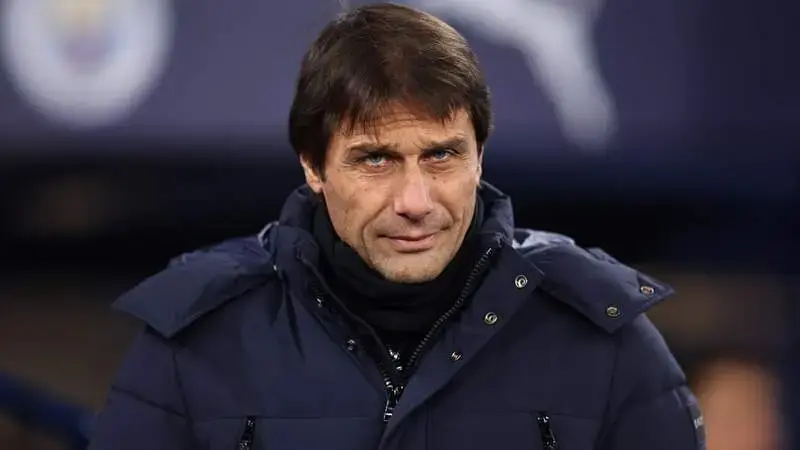 Antonio Conte sends Tottenham warning over 'dangerous' demands