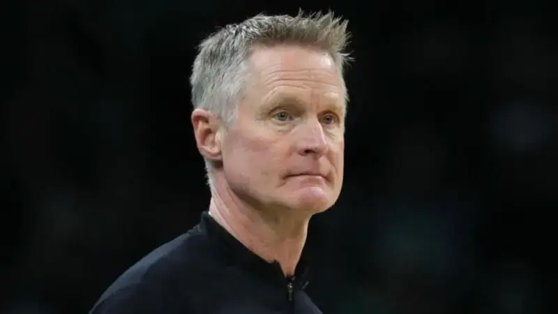 Steve Kerr on Warriors resting four starters against Cavaliers: 'It's a brutal part of the business'