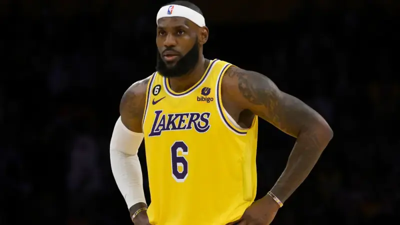 LeBron James' all-time scoring record adds fuel to one of the strangest debates in NBA history