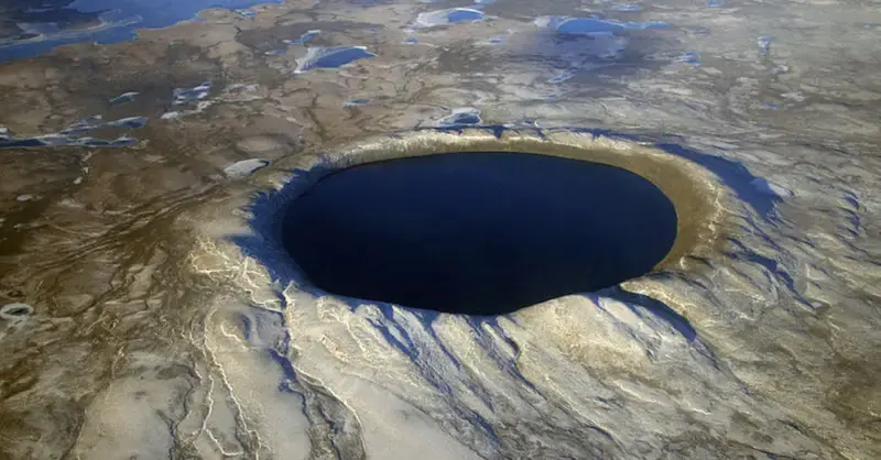At 2.2 Billion Years Old, This is the Oldest Impact Crater on Earth