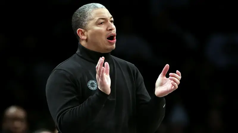 Ty Lue implores Clippers to be 'tougher' after fourth straight loss, but mindset is far from the real problem