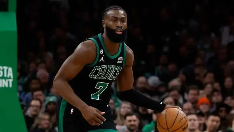 Jaylen Brown says 'extremely toxic' portion of Celtics fanbase doesn't want players to use platform