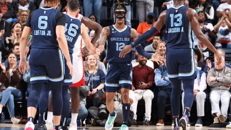 Grizzlies' Ja Morant returns from suspension, scores 17 off bench in win over Rockets
