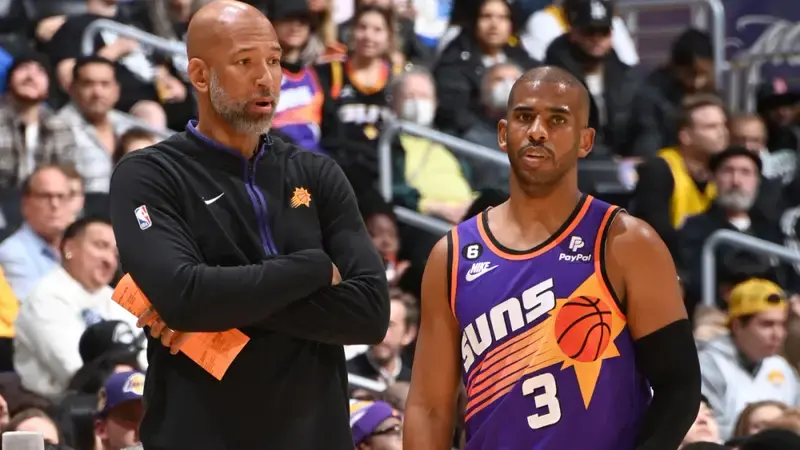 Monty Williams says Suns aren't getting a fair whistle after Lakers shoot 46 free throws: 'I'm tired of it'