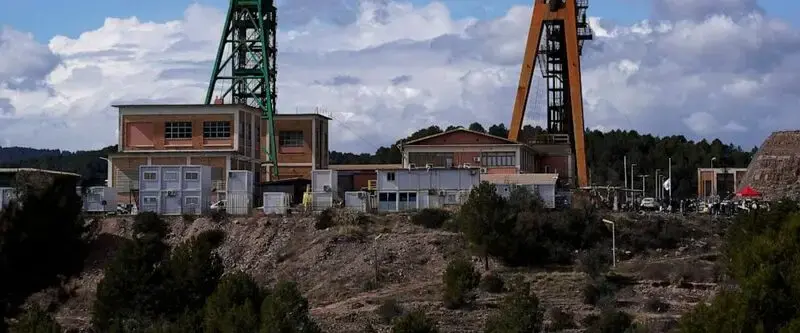 3 geologists die as tunnel collapses in Spanish potash mine