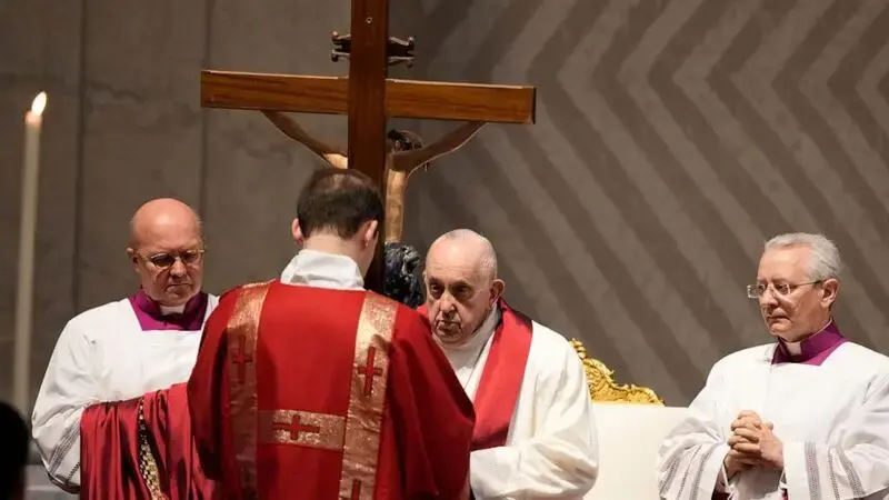 Pope Francis skips Good Friday at Colosseum in chilly Rome