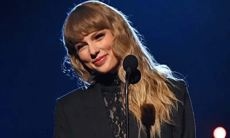 Taylor Swift to accept honorary doctorate from NYU, speak at Yankee Stadium