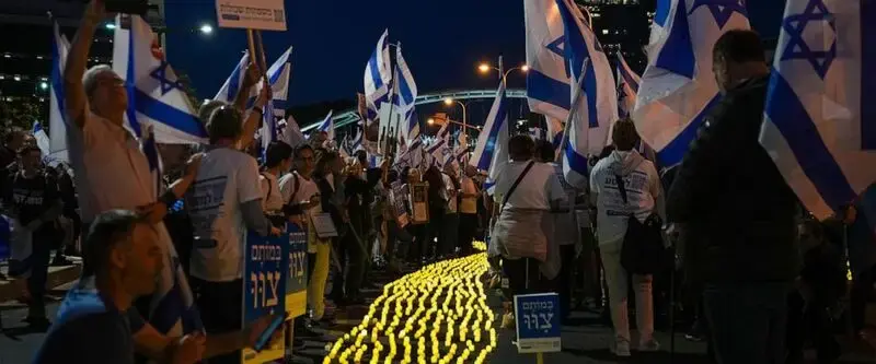 Israelis protest legal changes before nation's 75th birthday