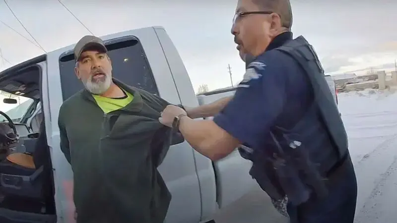 Man shocked with Taser files federal lawsuit against Colorado police