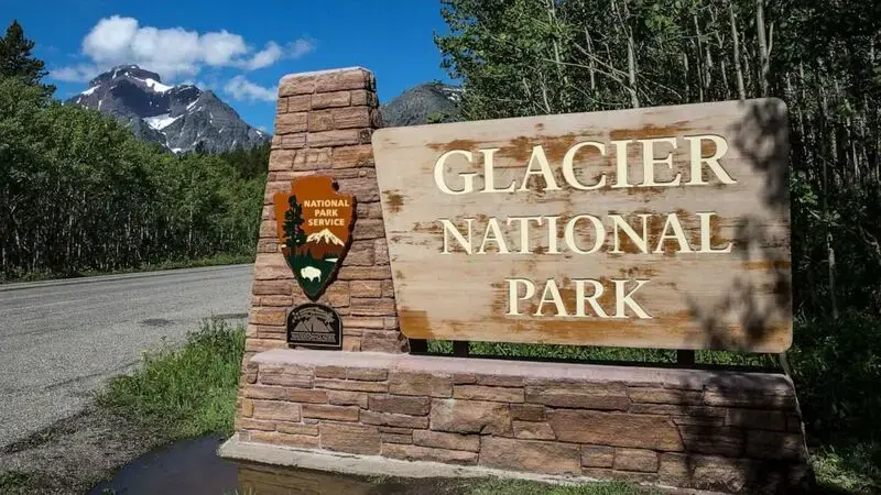 Teen hiker rescued from chest-deep snow in Glacier National Park
