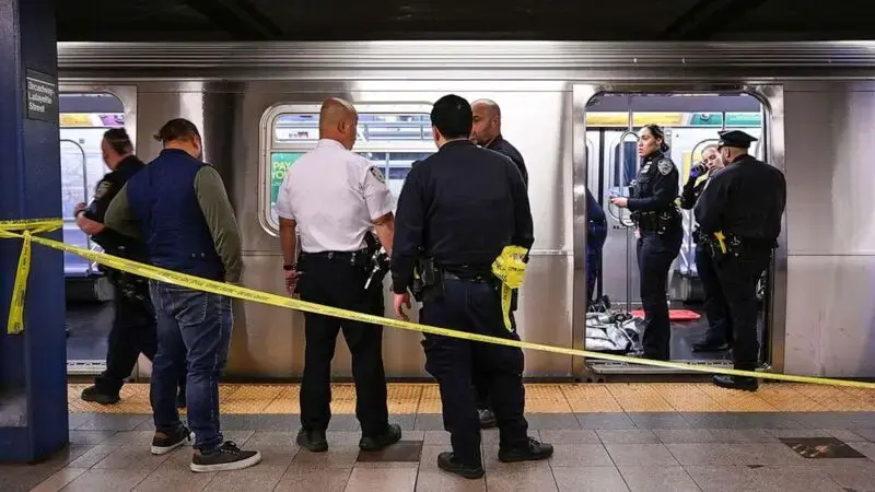 Attorneys for Jordan Neely family, Daniel Penny speak out on NYC subway killing