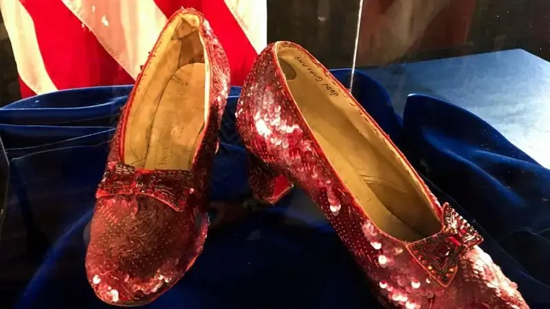 Man indicted in theft of 'Wizard of Oz' ruby slippers worn by Judy Garland
