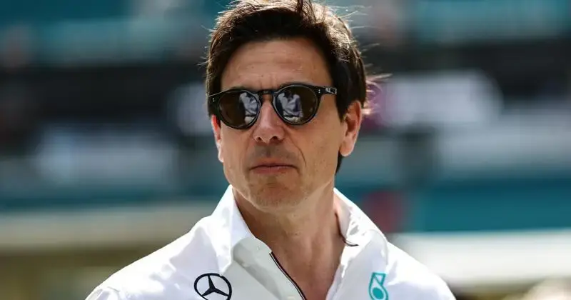 Wolff warns F1 over 'manic depressive' changes