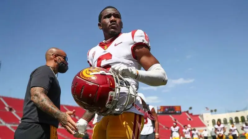 Former USC football player arrested after being accused of raping 2 women