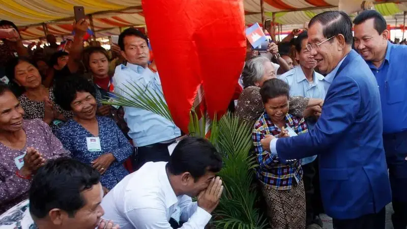 Groundbreaking held for Cambodia's second expressway, linking capital to Vietnam