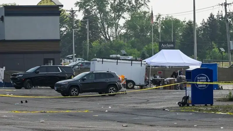 Parking lot party shooting leaves 1 dead and 22 people hurt in suburban Chicago