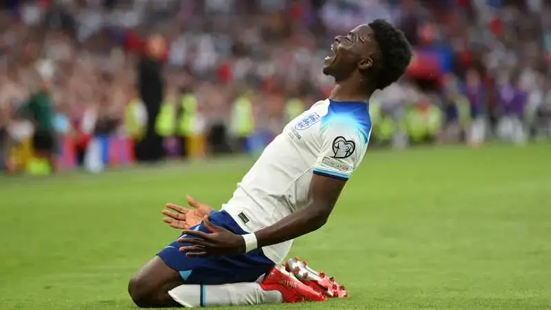 Gareth Southgate hails 'elite' Bukayo Saka for scoring England hat trick with Achilles injury