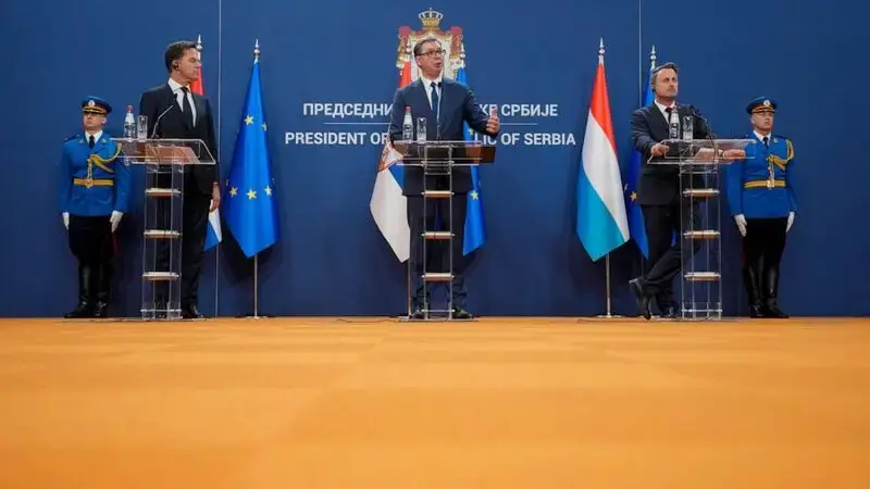 Dutch and Luxembourg PMs urge Serbia and Kosovo to defuse tensions under shadow of war in Ukraine