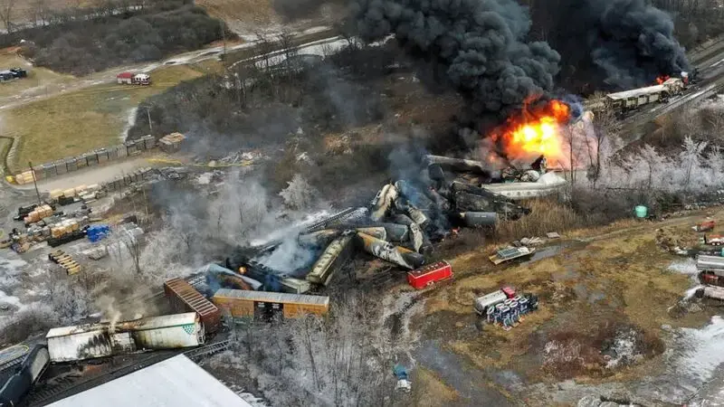Railroad industry sues to block limit on crew sizes that Ohio imposed after E. Palestine derailment