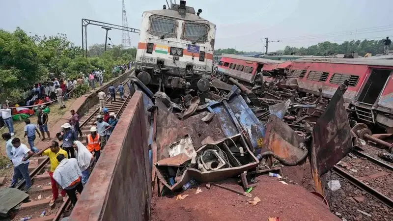 Indian authorities arrests 3 railway officials over the train crash that killed more than 290