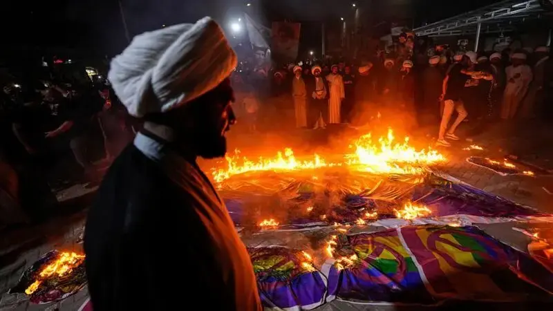 Swedish police authorize protest by man who plans to burn Torah, Bible outside Israeli Embassy