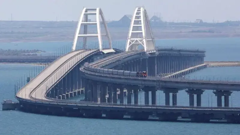 Why the Crimean Bridge is key to Russia's war in Ukraine