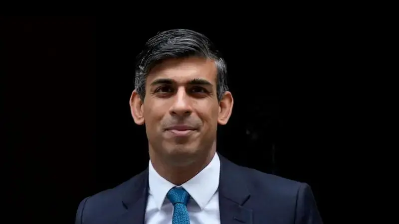 UK Prime Minister Sunak apologizes for ban on LGBTQ+ people in the military