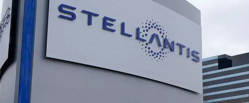 Stellantis says new small- and medium-sized electric vehicles will get up to 435 miles per charge