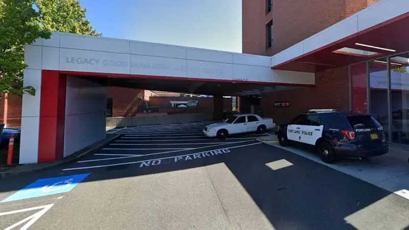 Suspect at large following shooting at hospital in Portland, Oregon