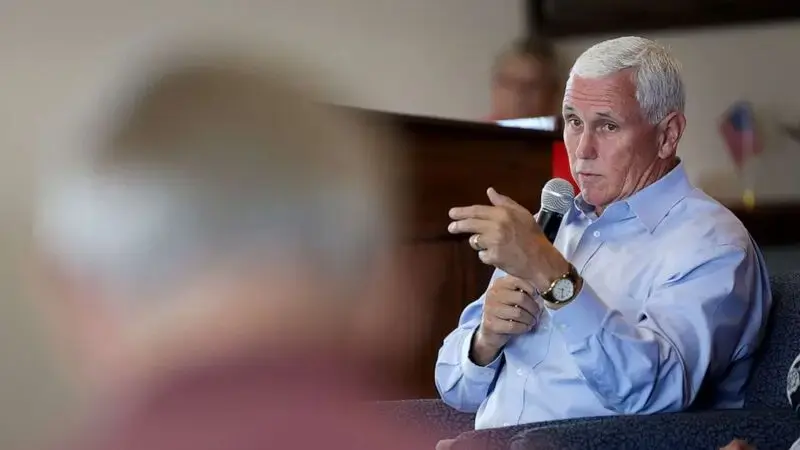 Mike Pence 'not interested in trading insults' with Trump as he tries to win New Hampshire