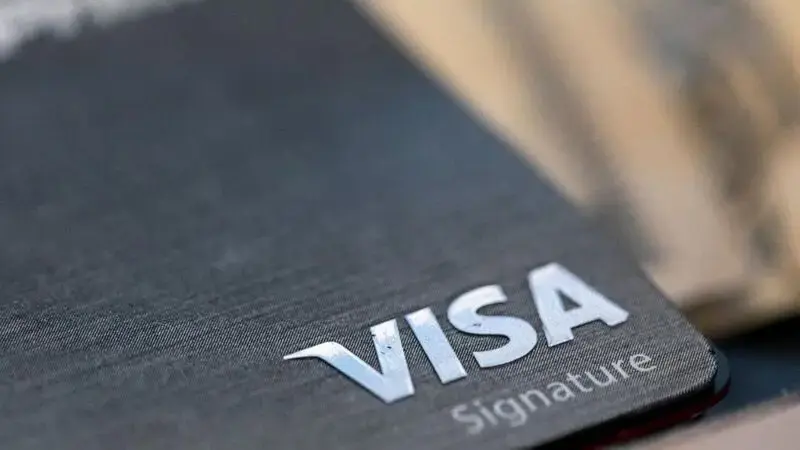 Visa profits rise as global customers increasingly use credit and debit cards instead of cash