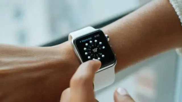 Researchers find potentially dangerous bacteria on smartwatch wristbands