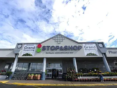 Jobs:  Stop & Shop sets 1-day Career Fair for 19 Rhode Island stores