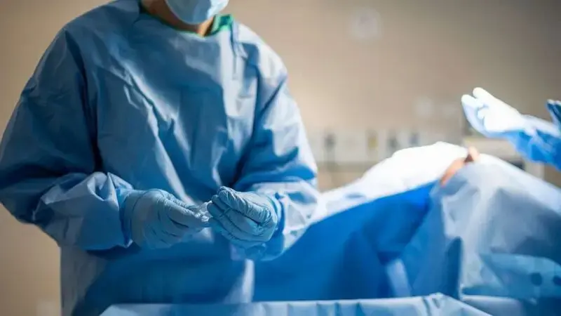 Dinner plate-sized surgical tool discovered in woman's abdomen 18 months after procedure