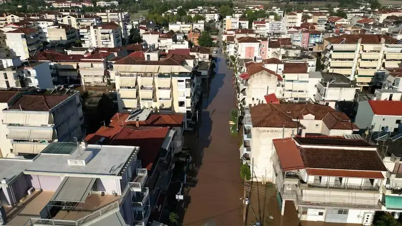 Evacuation orders for areas in central Greece as a river bursts its banks and floodwaters rise